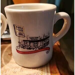 2 Waffle House 2012 Restaurant Ware Diner Style Coffee Mugs Cup Souvenir EUC